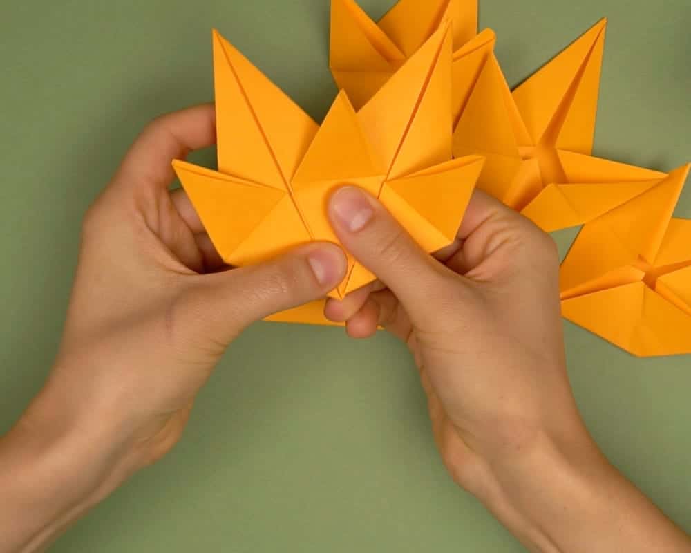 origami yaprak mobil 10 Dünya Origami Günü