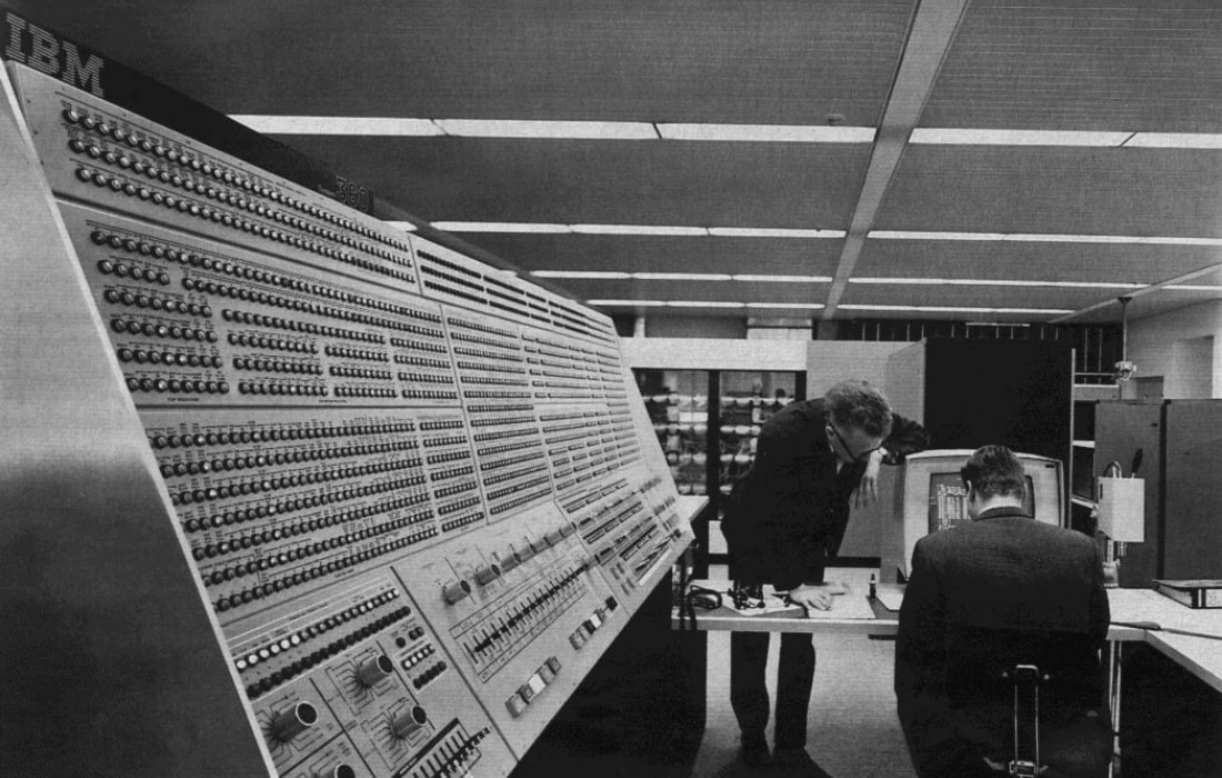 Üçüncü kuşak bilgisayarlardan IBM 360Görsel kaynağı: Wikipedia