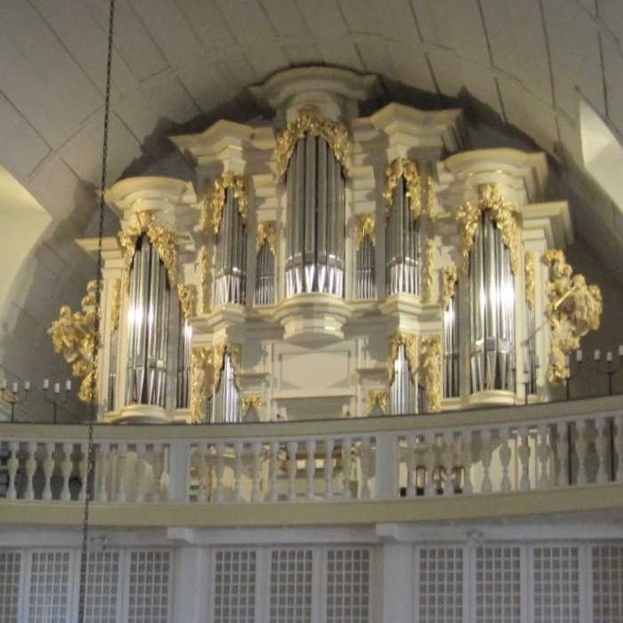 Bach’ın Arnstadt’ta çaldığı kilisenin orgu.