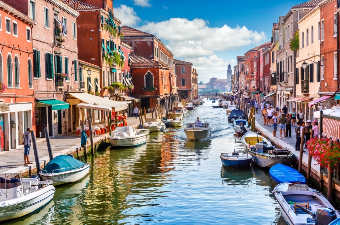 Murano cam üretimi